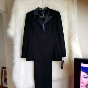 Jones of New York pantsuit